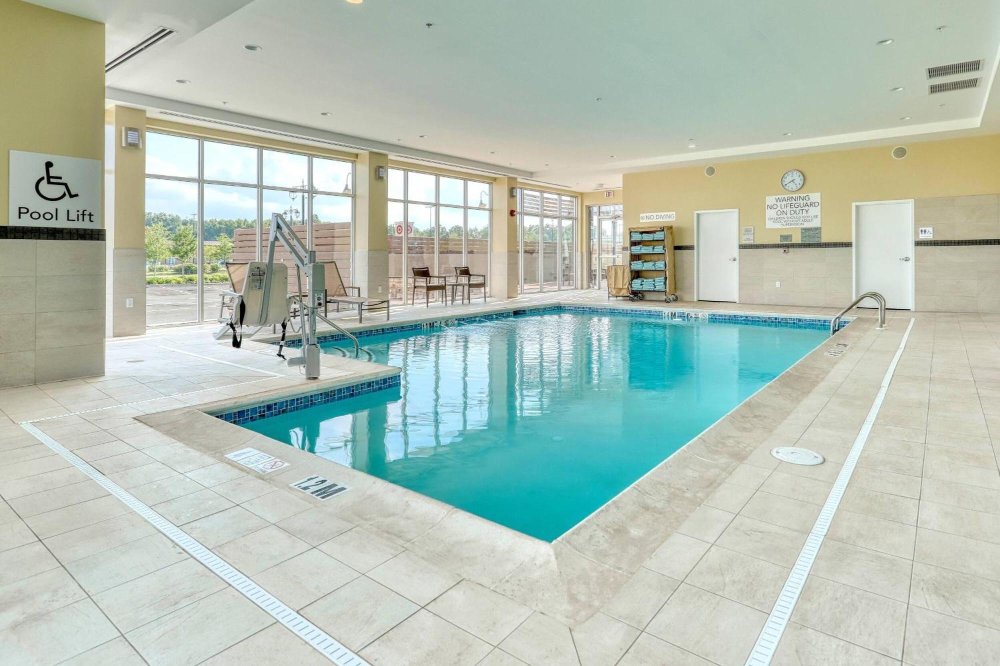 Hotel Courtyard By Marriott North Brunswick Township Exterior foto